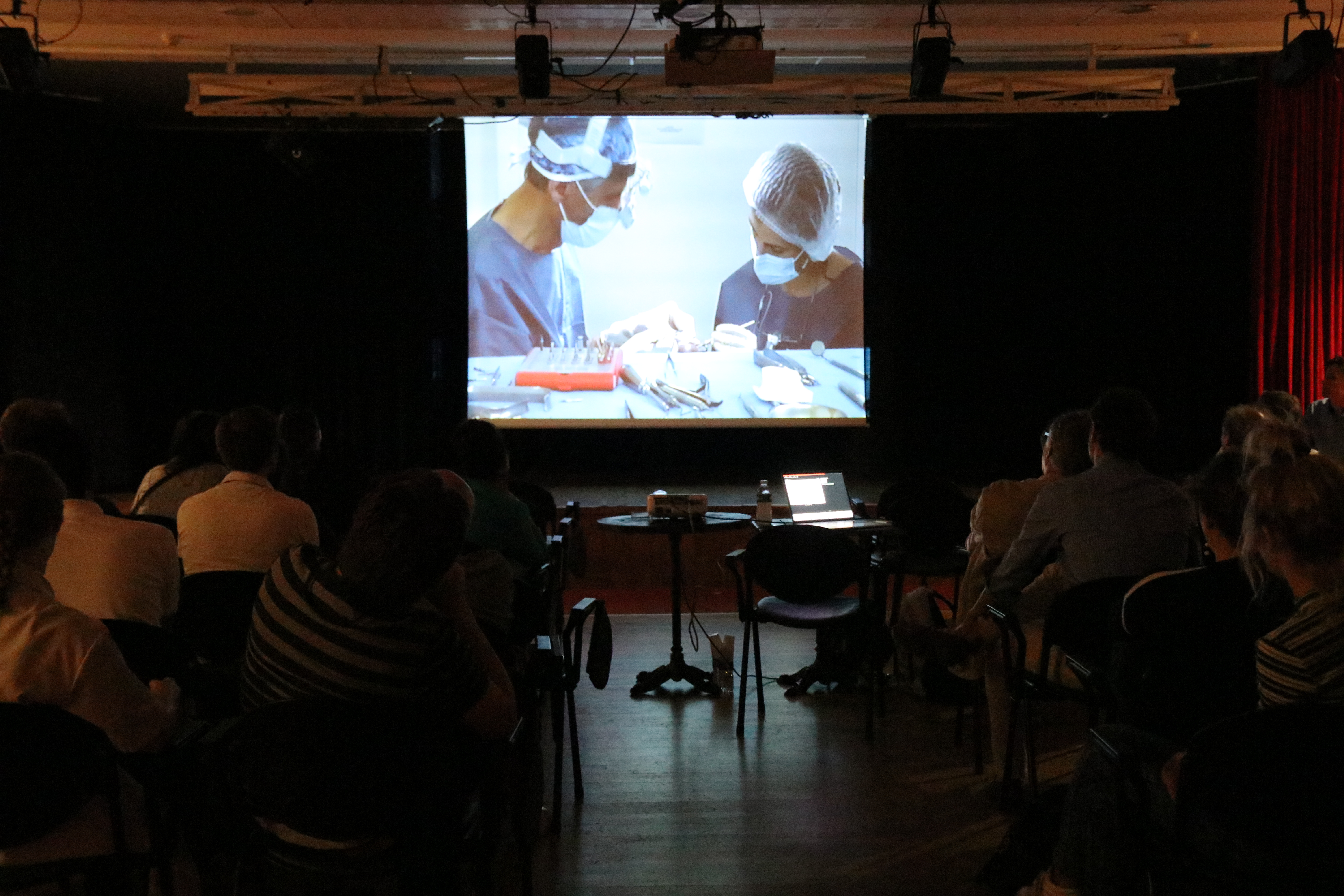 23-06 - Chirurgie implamtaire en direct (3) +++